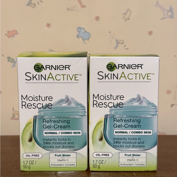 Garnier SkinActive Moisture Rescue Gel-Cream - Picture 1 of 2